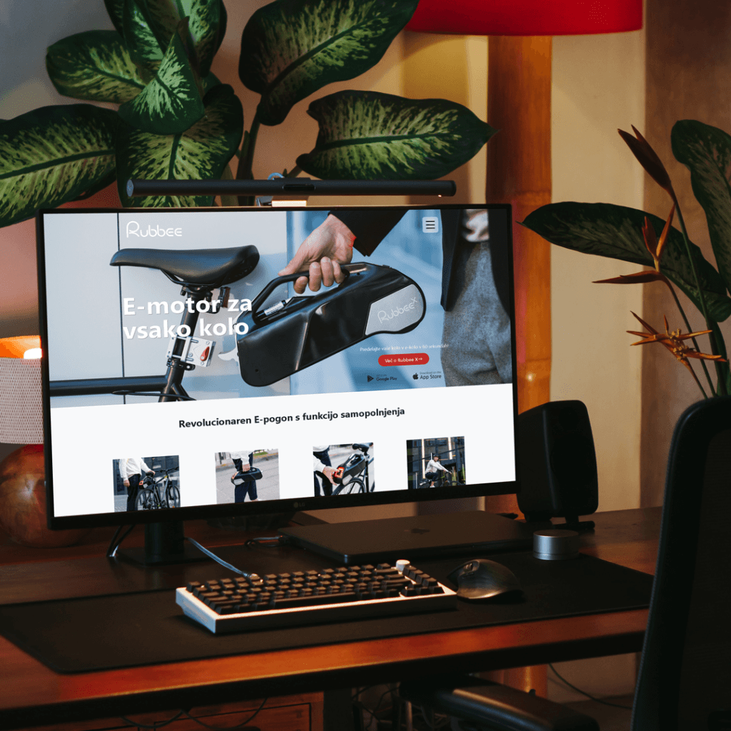 rubbee-mockup-dingo.graphics